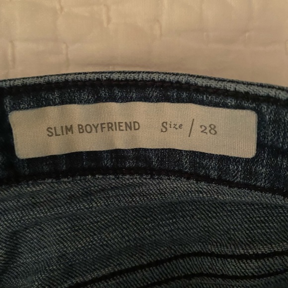 {anthropologie} Pilcro Embroidered Jean Shorts - Picture 6 of 7